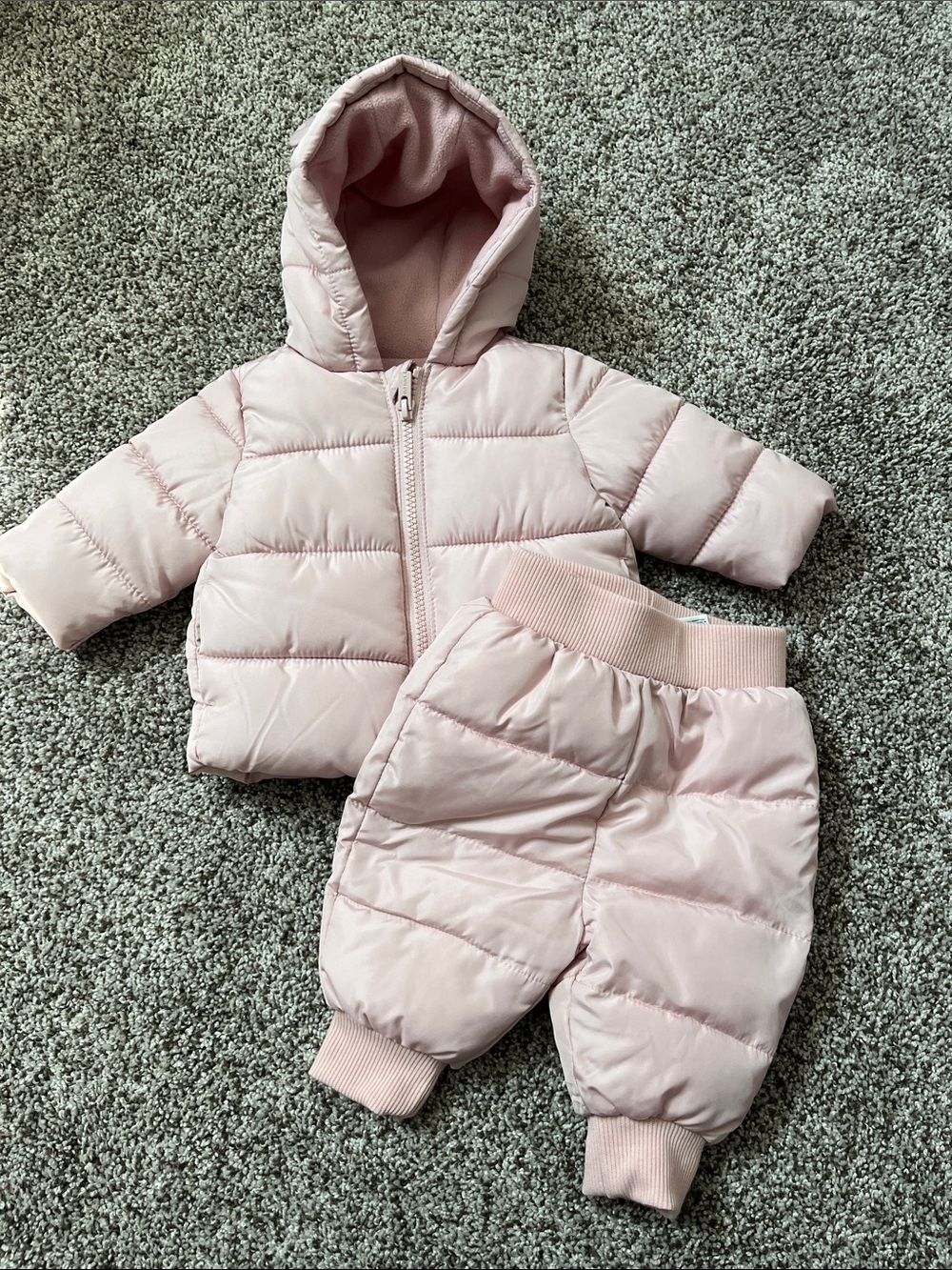 Old Navy Baby Puffer Jacket and Pants Set - Light Pink Size 0-3 Months